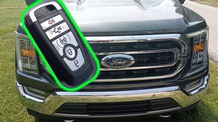 How do I program my Ford key remote?