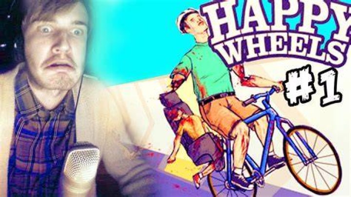 When did PewDiePie play happy wheels?